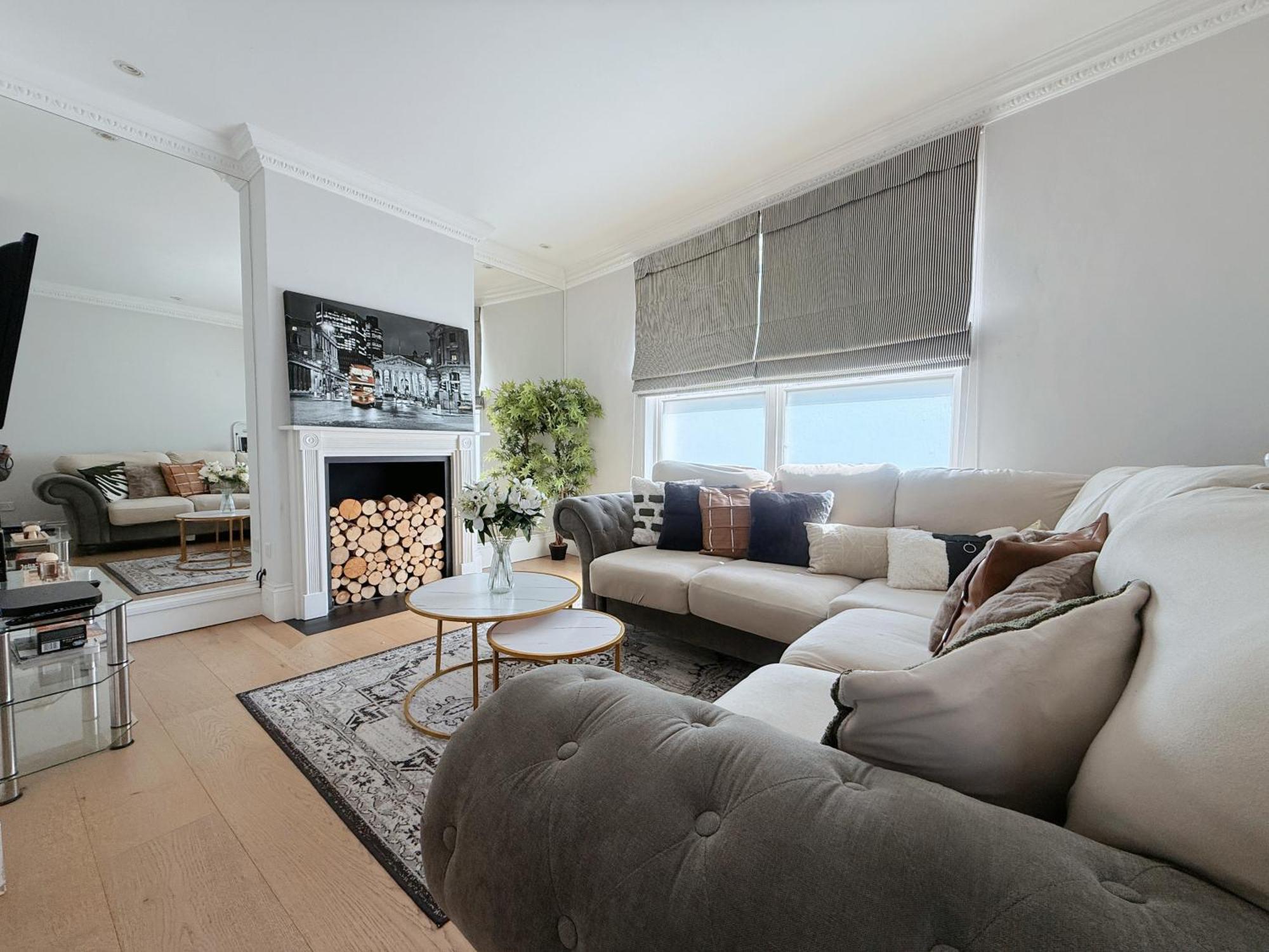 Spacious And Cosy 3Brs 5F House In Heart Of Londra Esterno foto