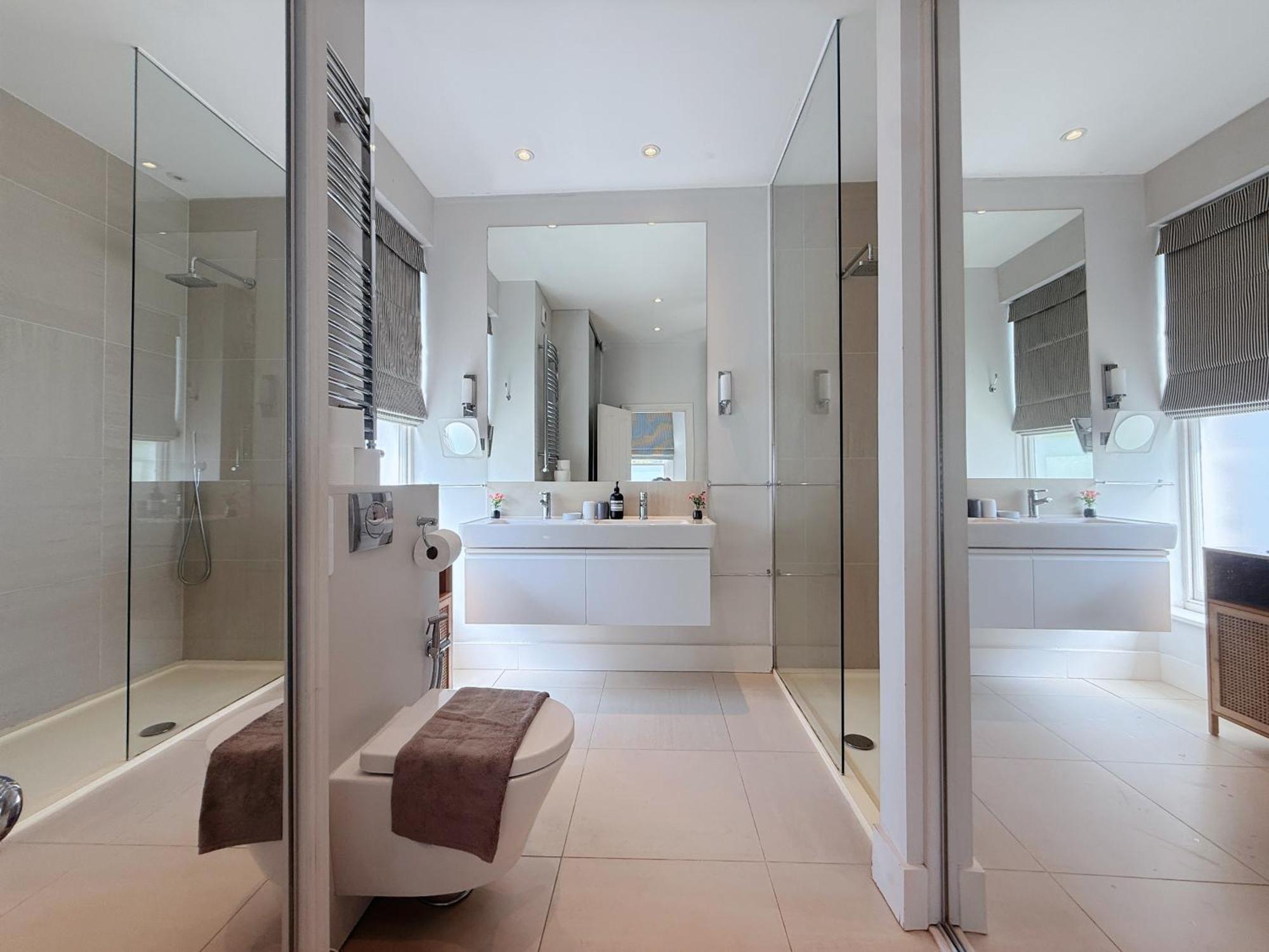 Spacious And Cosy 3Brs 5F House In Heart Of Londra Esterno foto