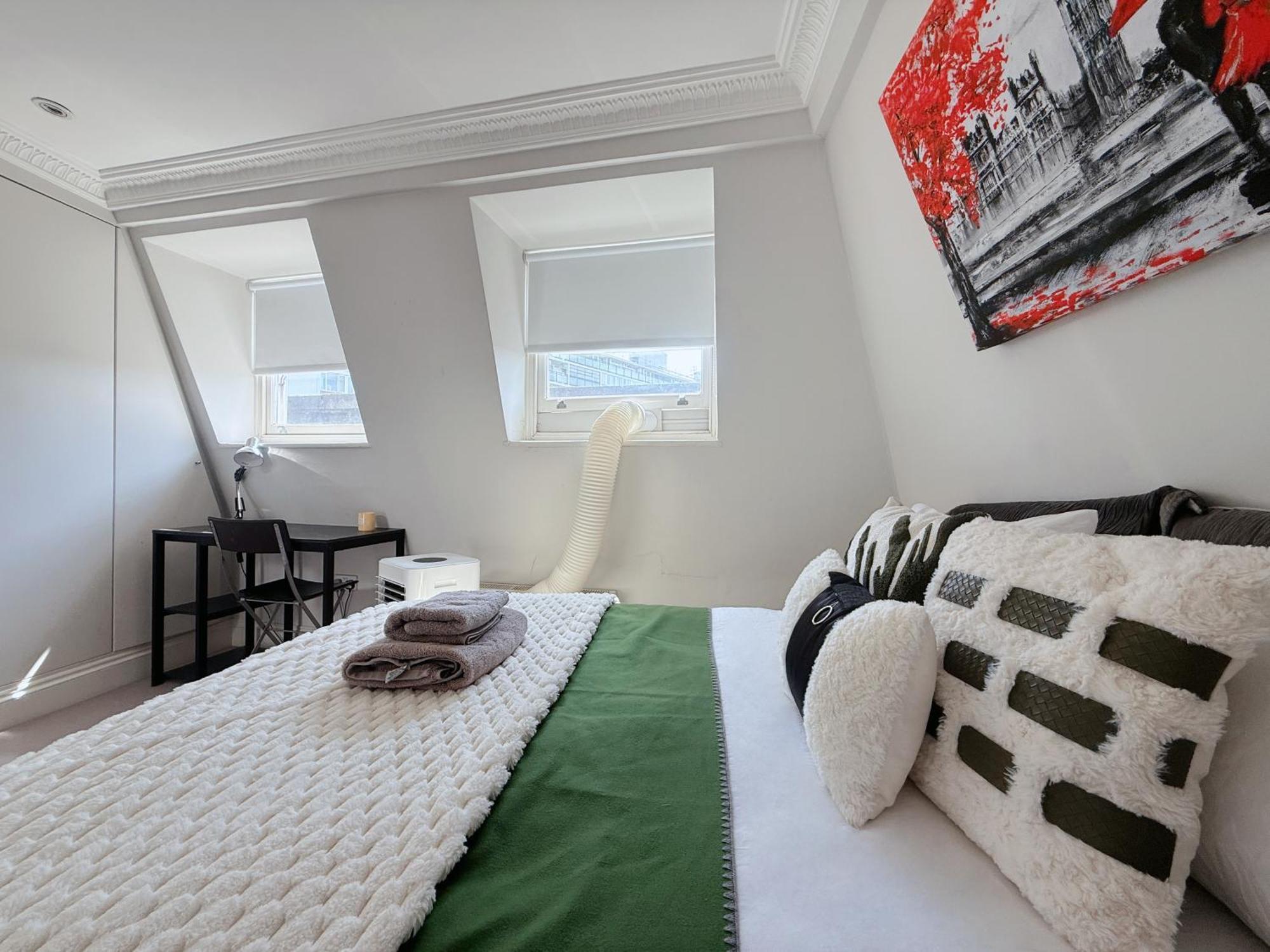 Spacious And Cosy 3Brs 5F House In Heart Of Londra Esterno foto